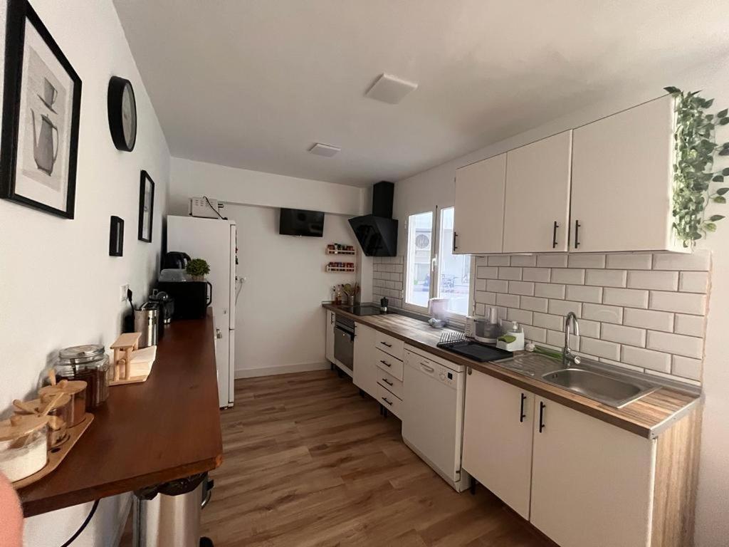 Piso Agradable Cerca De La Playa Apartment อัลเมรีอา ภายนอก รูปภาพ